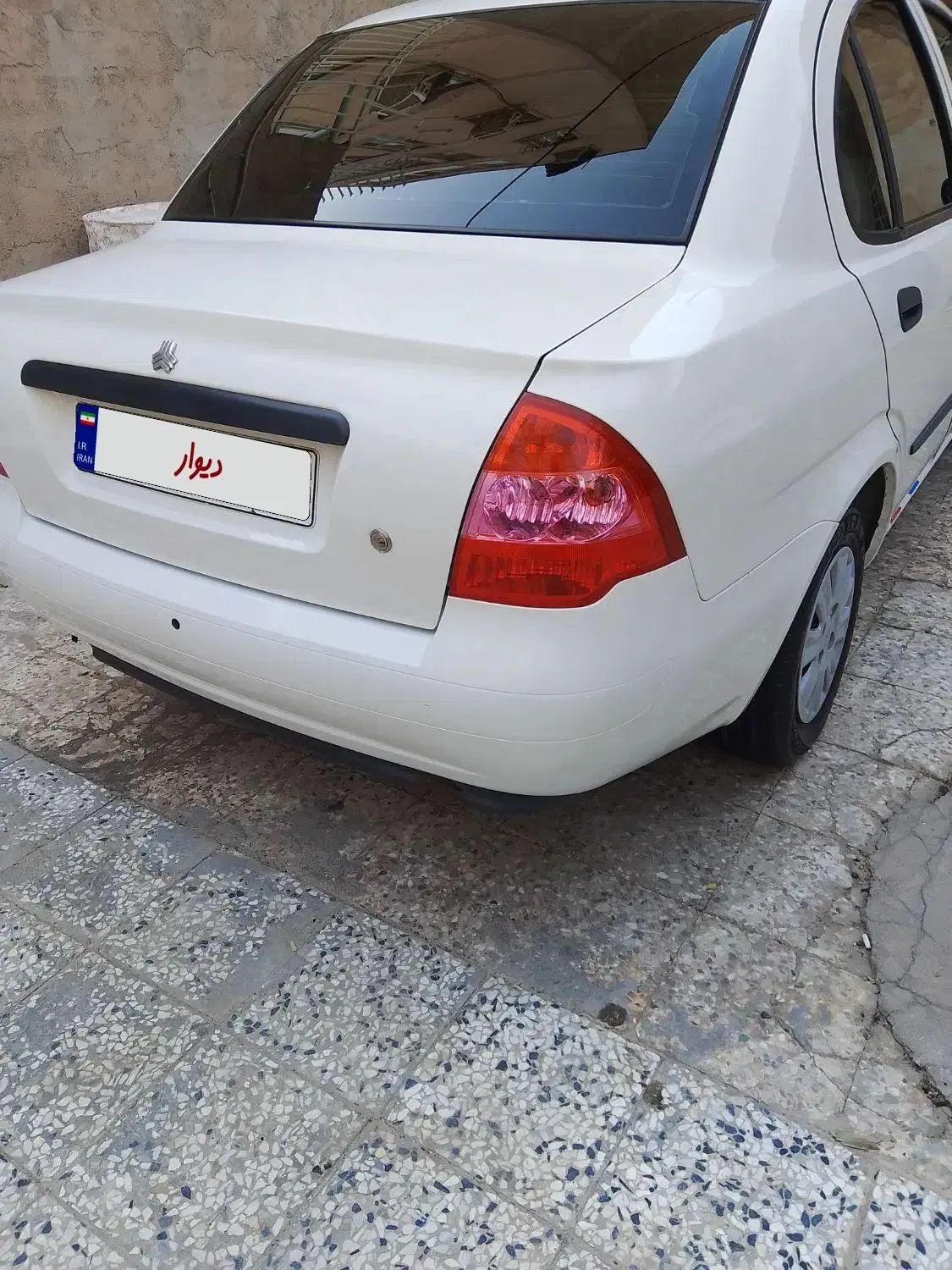 تیبا صندوق دار SX - 1401