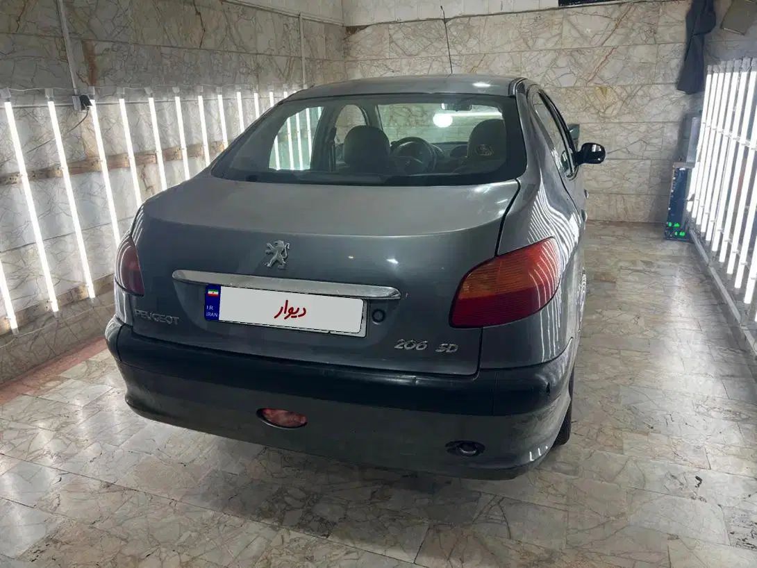 پژو ۲۰۶ صندوق دار v1 - 1389