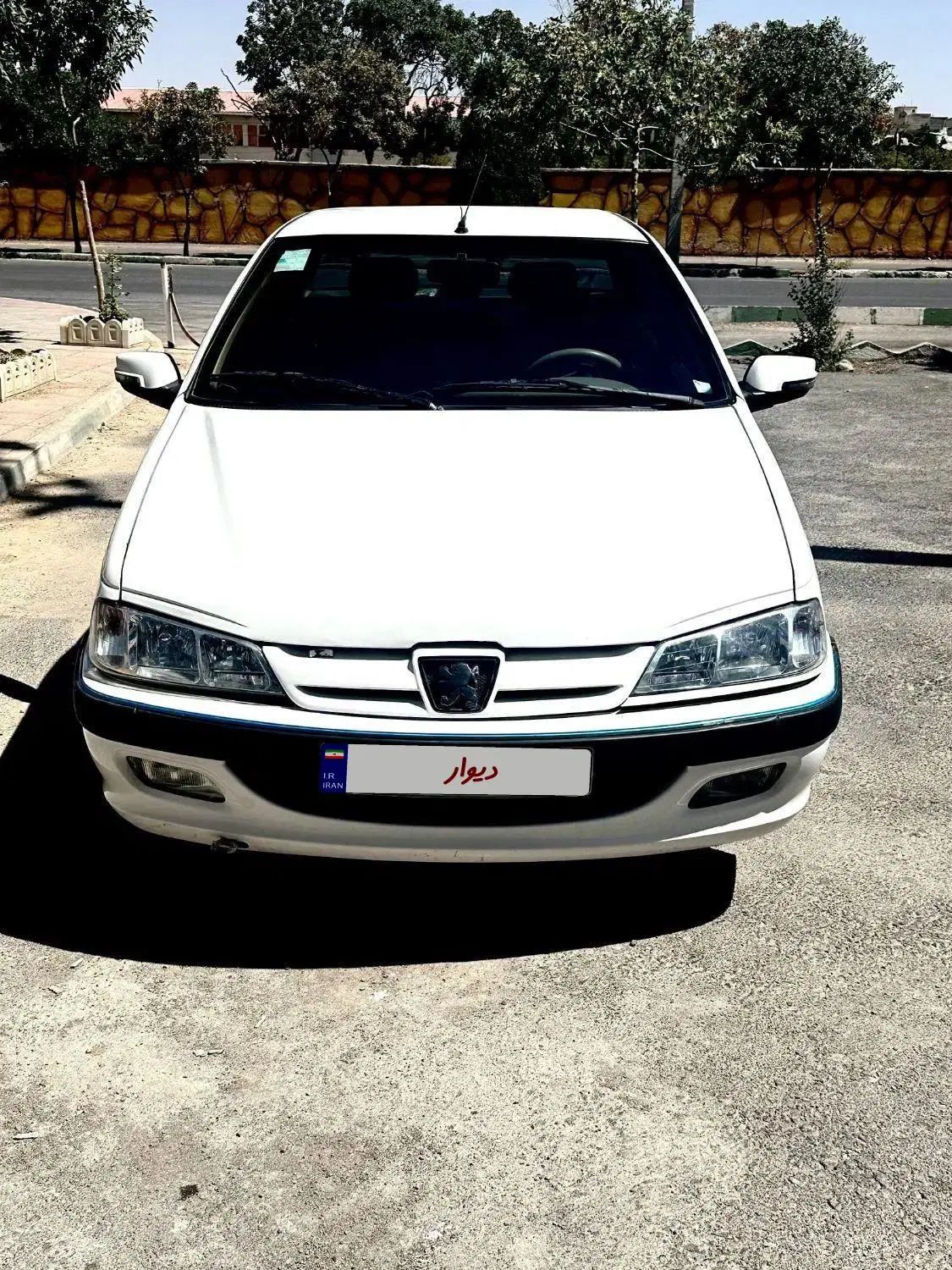 پژو پارس سال - 1392