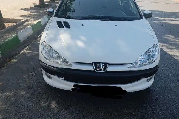 پژو ۲۰۶ صندوق دار v8 - 1393