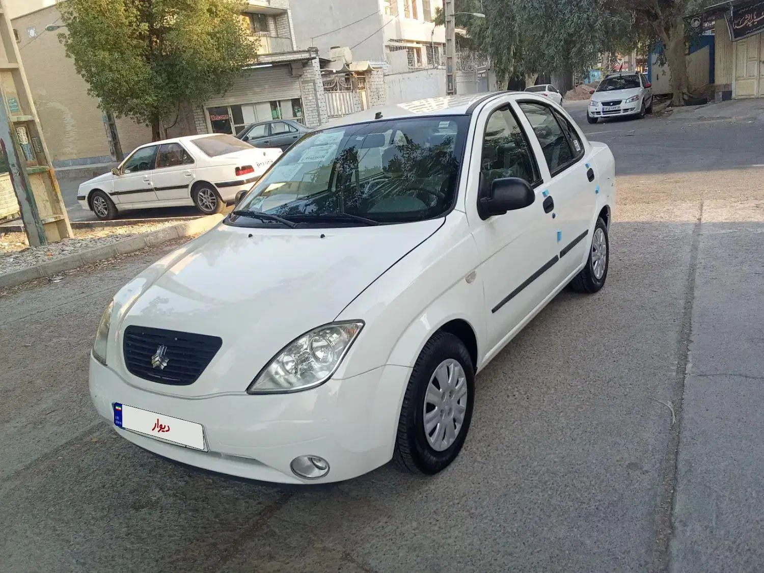 تیبا صندوق دار SX - 1396