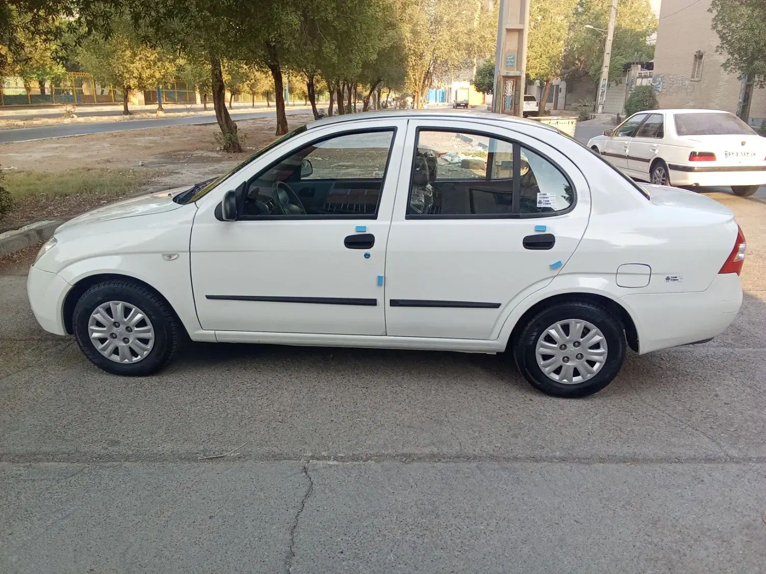 تیبا صندوق دار SX - 1396