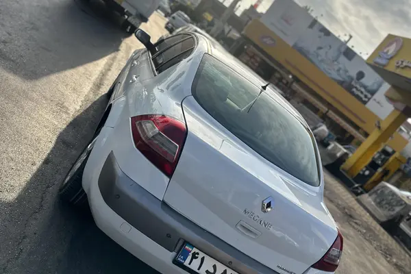 رنو مگان پارس خودرو 2000 - 1392