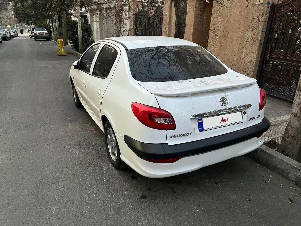 پژو ۲۰۷ صندوق دار اتوماتیک - 1398