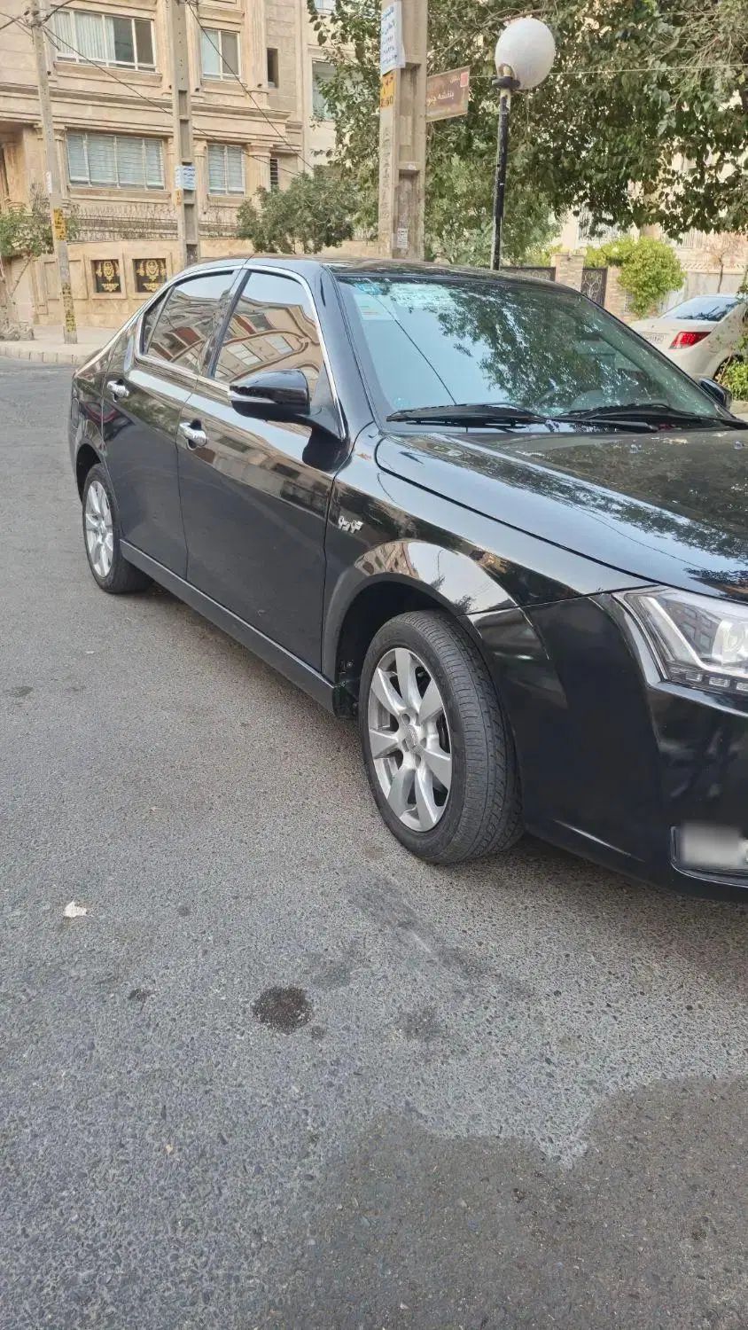 دنا پلاس توربو اتوماتیک - 1401