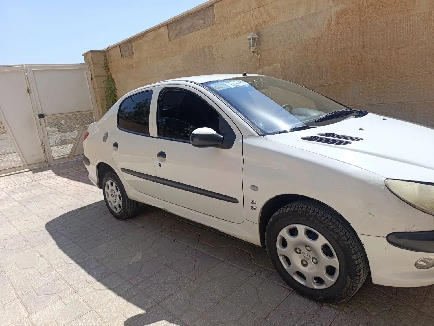 پژو ۲۰۶ صندوق دار v20 - 1388