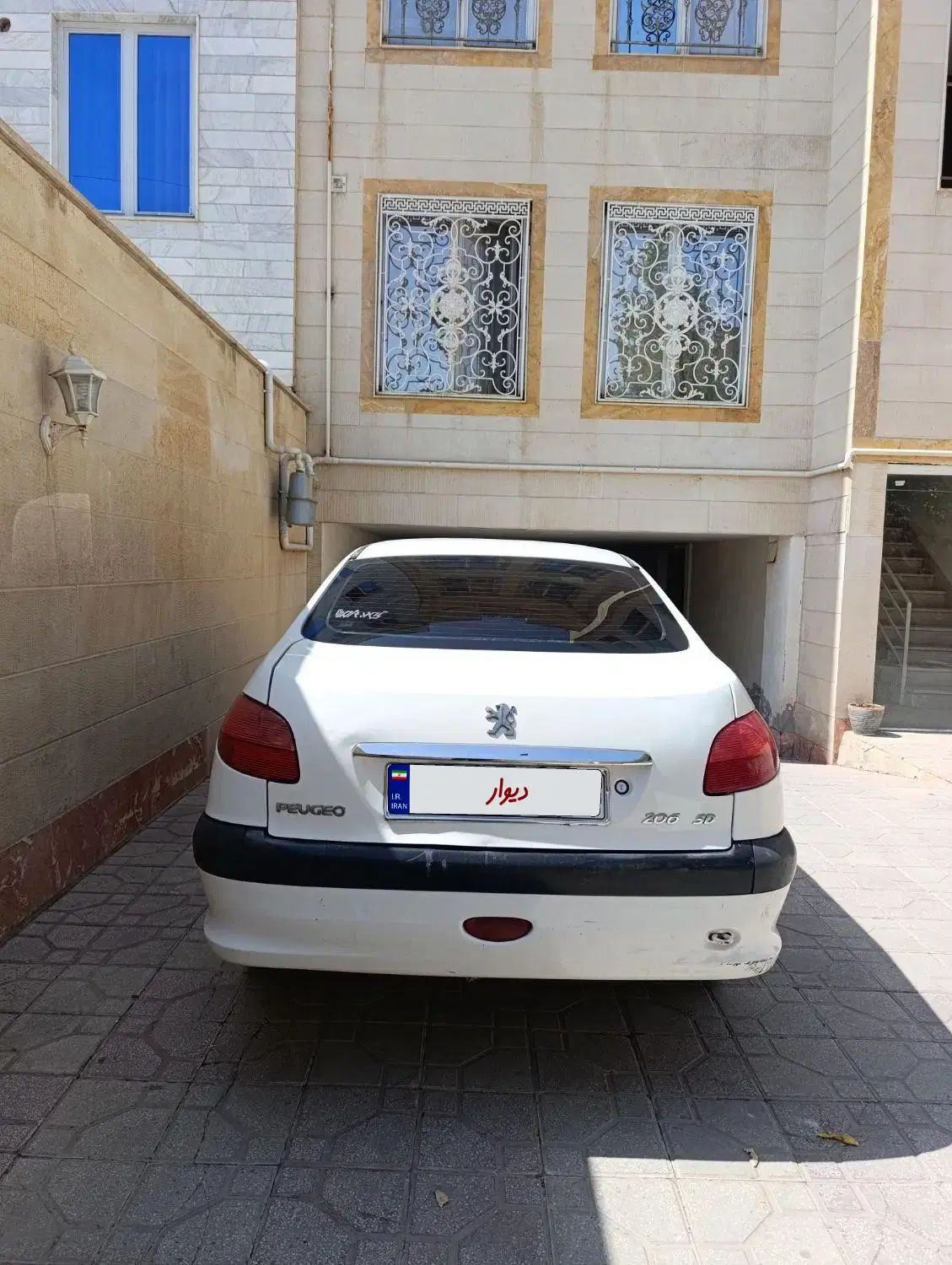 پژو ۲۰۶ صندوق دار v20 - 1388