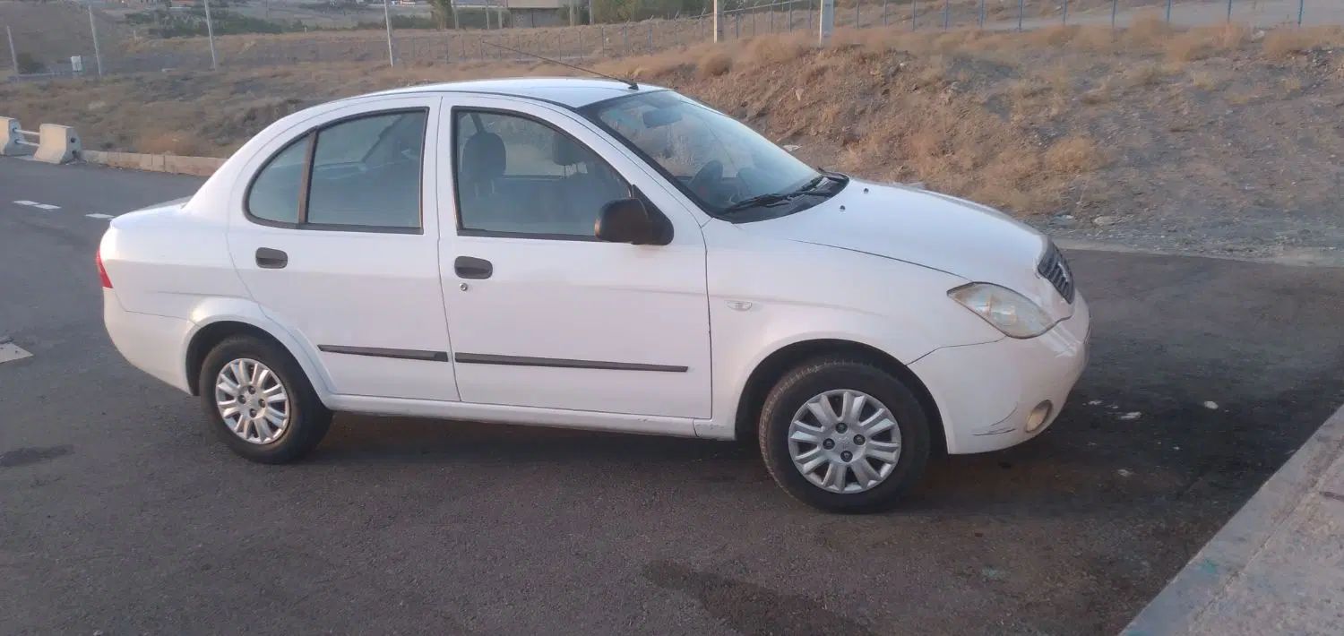 تیبا صندوق دار SX - 1396