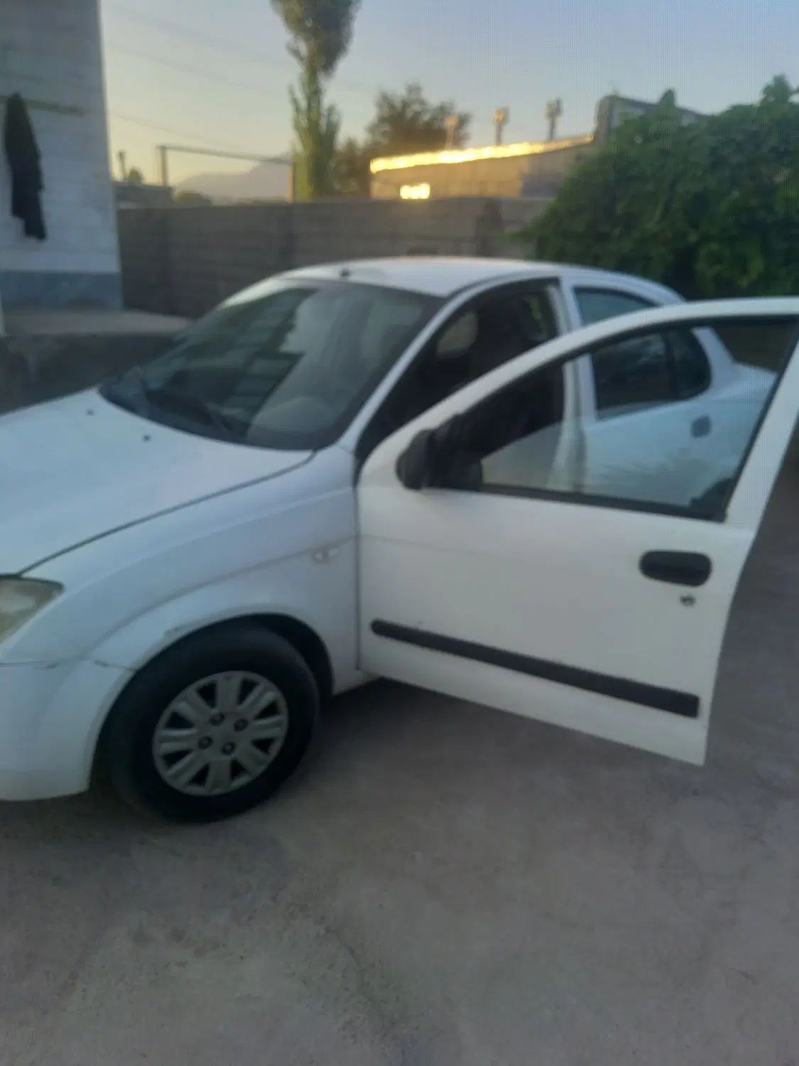 تیبا صندوق دار SX - 1390