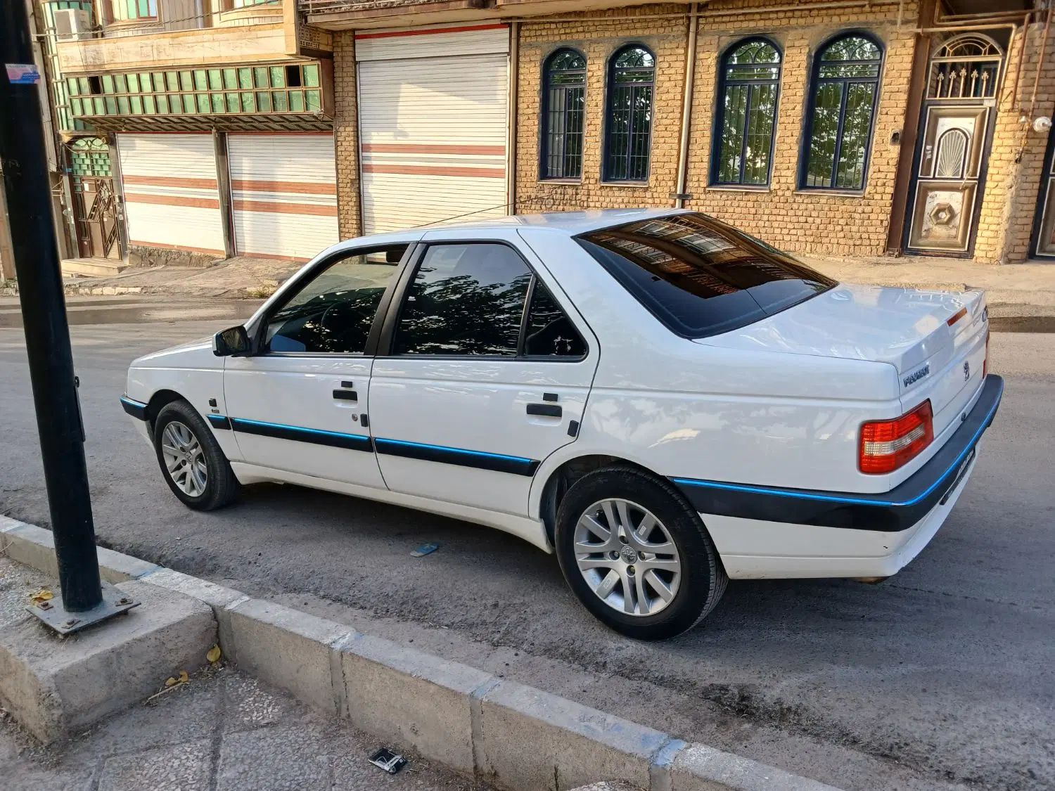 پژو 405 SLX بنزینی TU5 - 1395