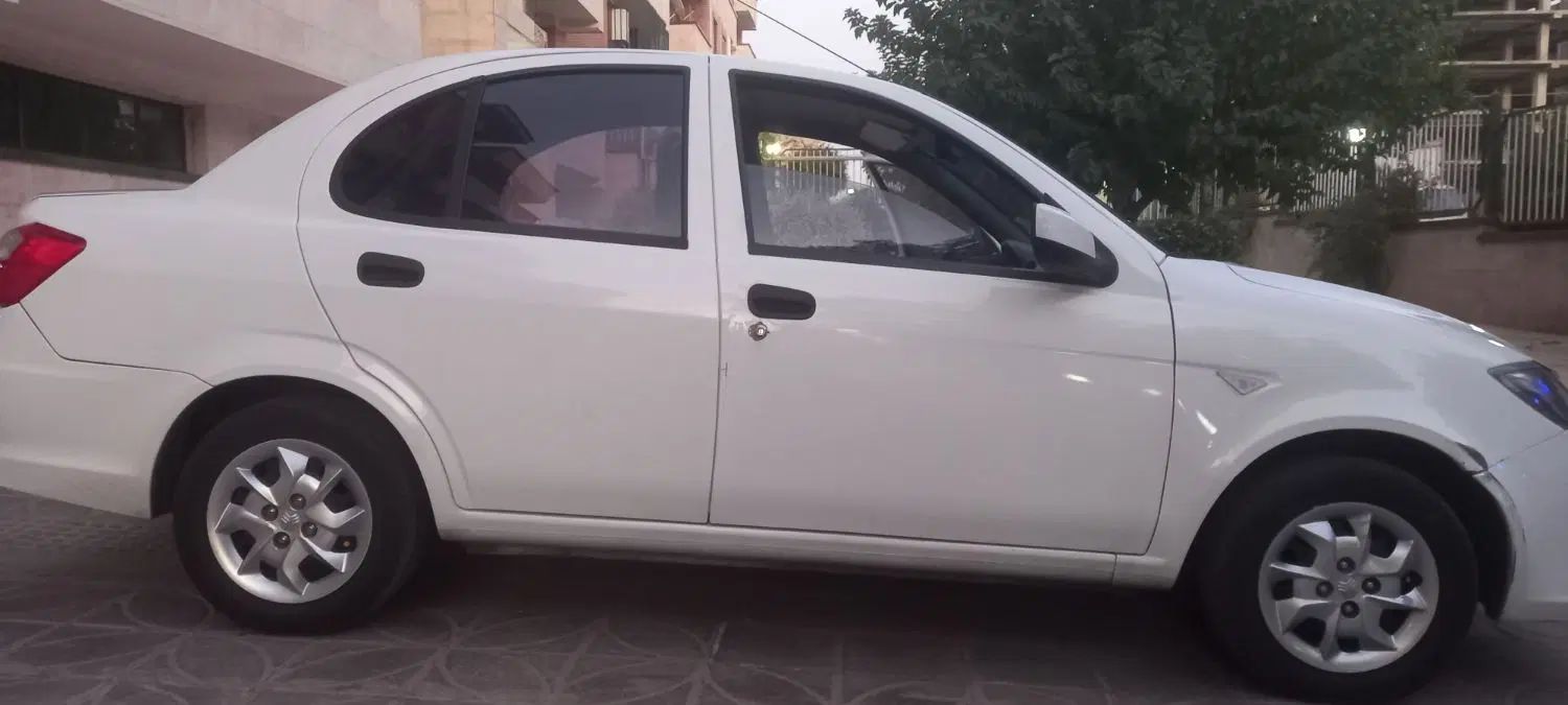 ساینا S دنده‌ای معمولی - 1401