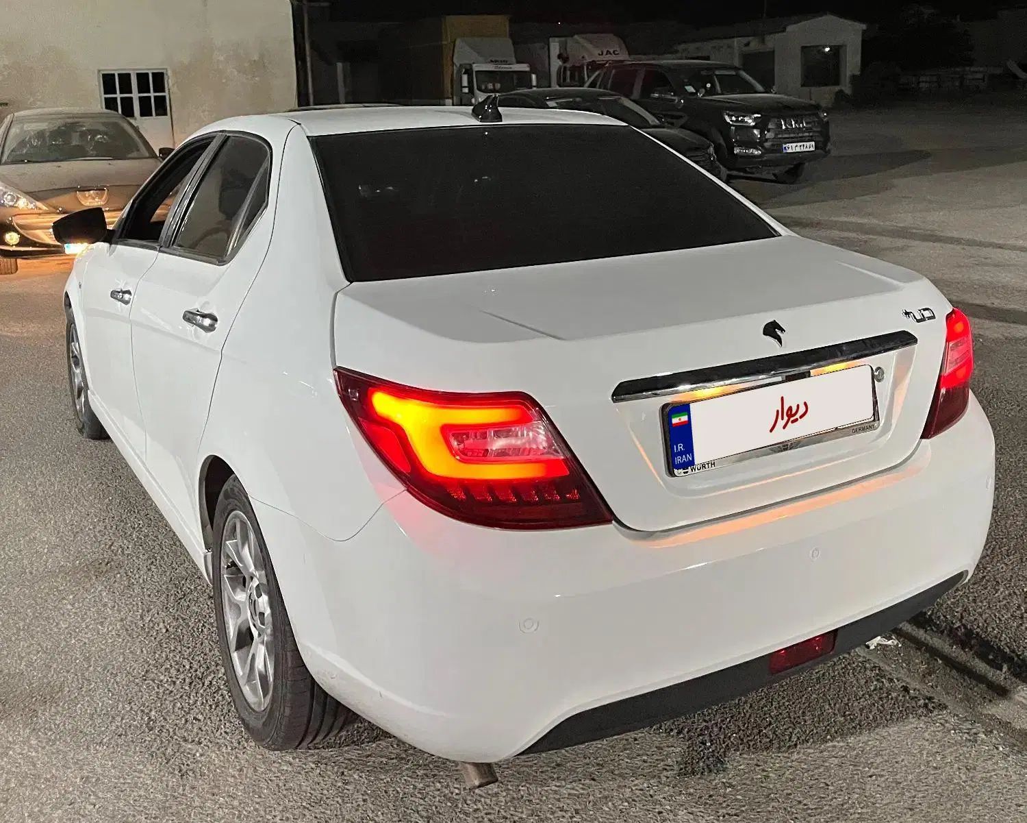 دنا پلاس توربو اتوماتیک - 1400