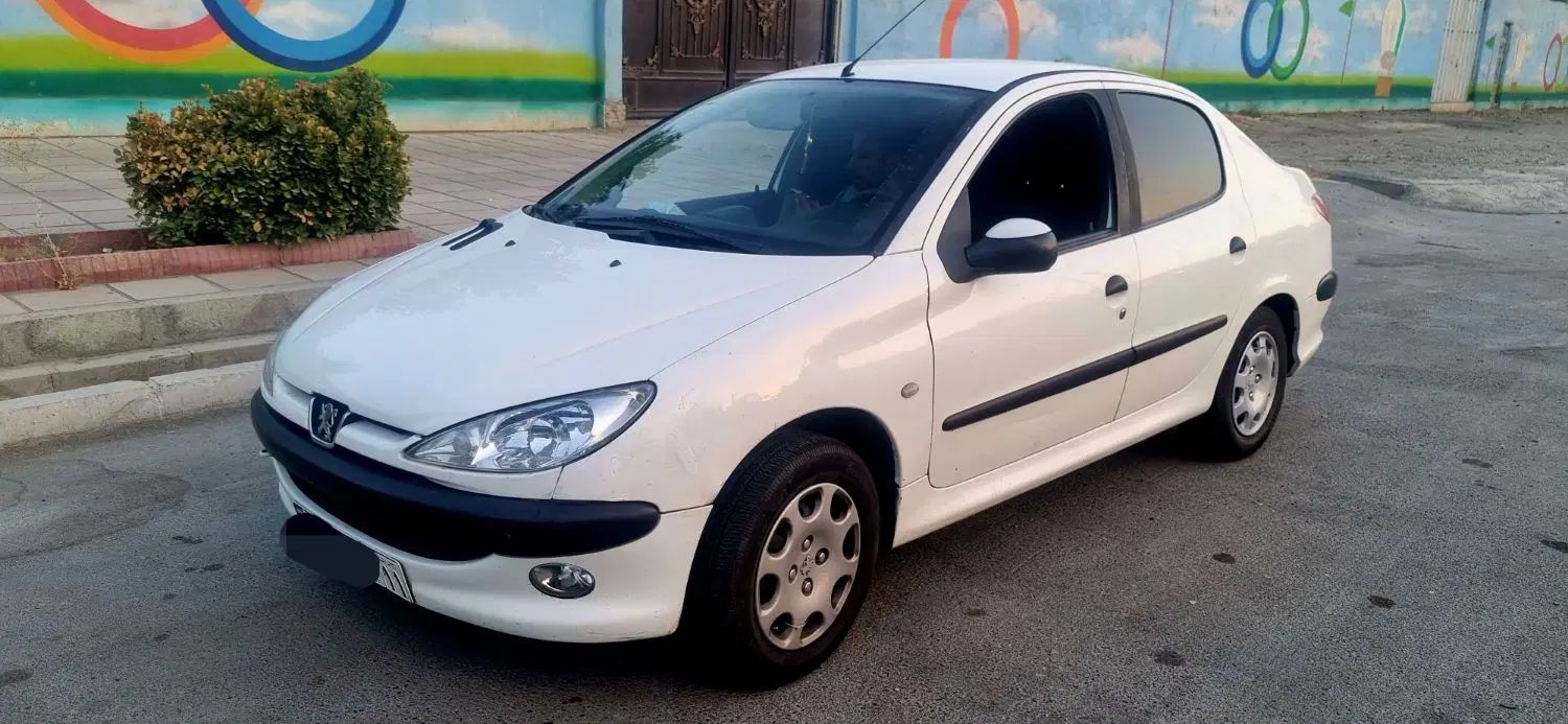 پژو ۲۰۶ صندوق دار v8 - 1389