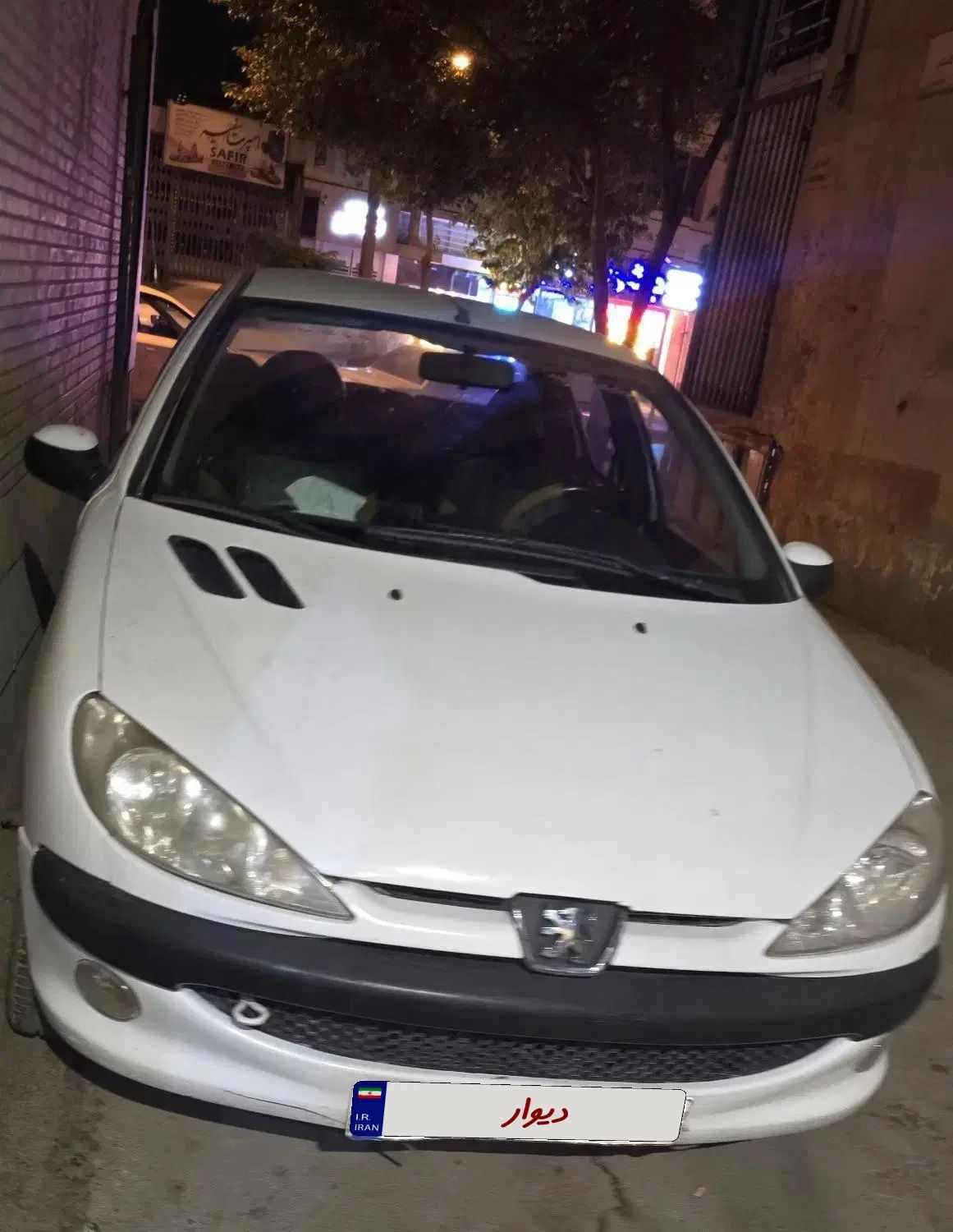 پژو ۲۰۶ صندوق دار v8 - 1395