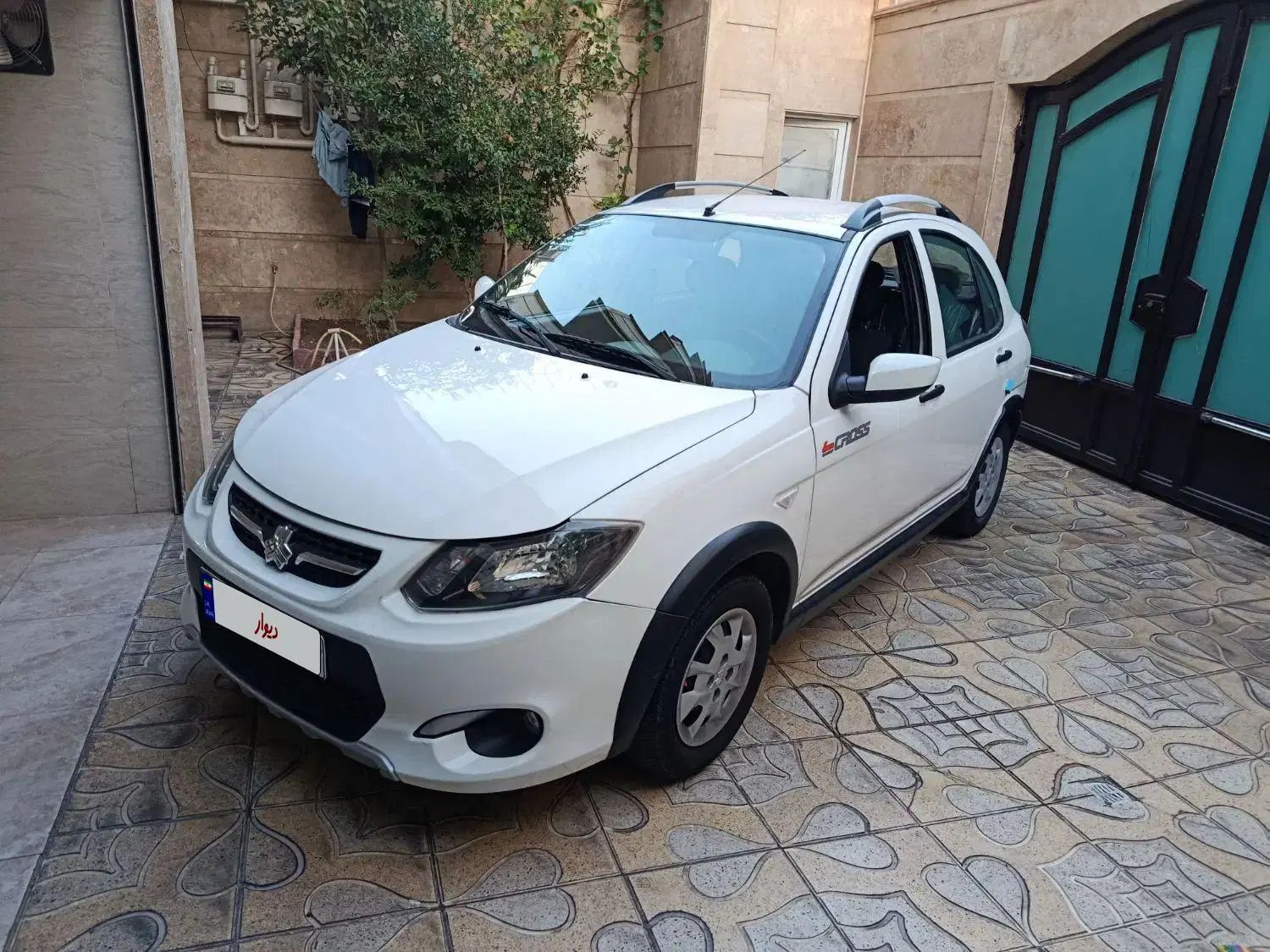 خودرو کوییک، معمولی آگهی ann_20313604