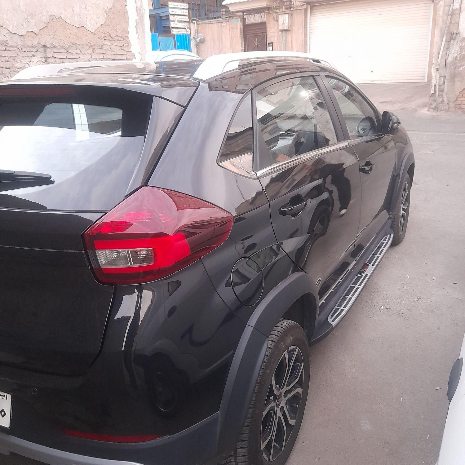 ام وی ام X22 پرو دنده‌ای - 1402