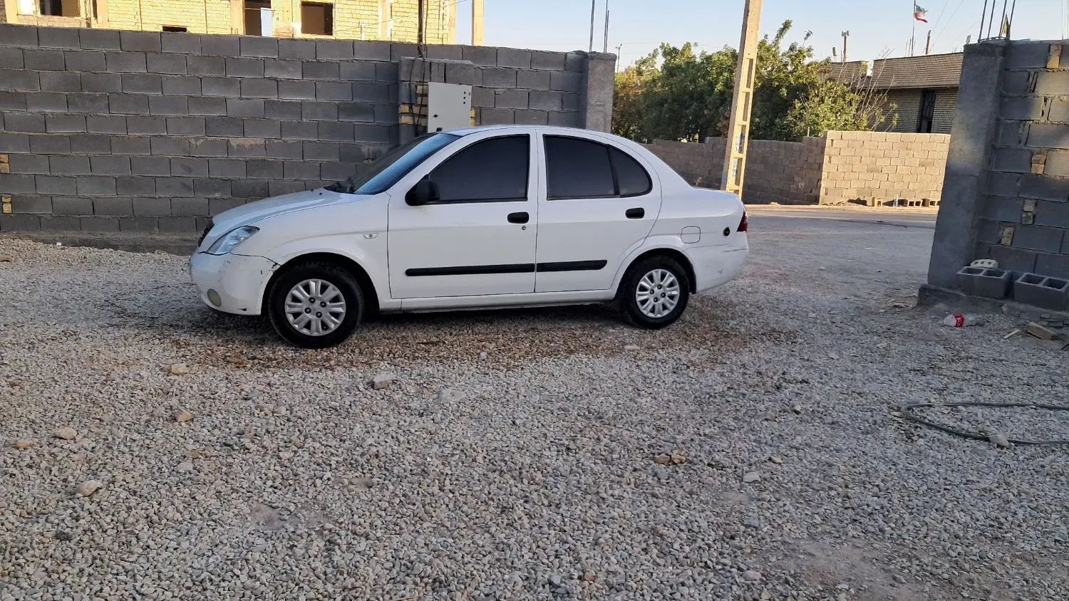 تیبا صندوق دار SX - 1393