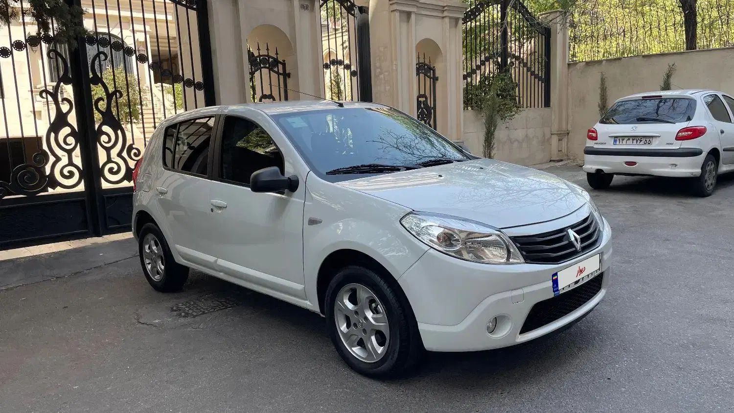 خودرو رنو، ساندرو آگهی ann_20314196