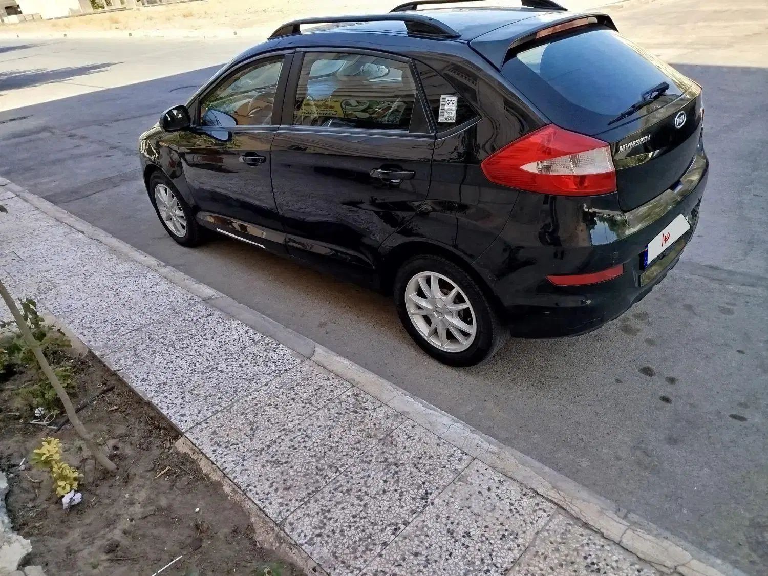 ام وی ام 315 هاچ بک ساده دنده ای - 1393