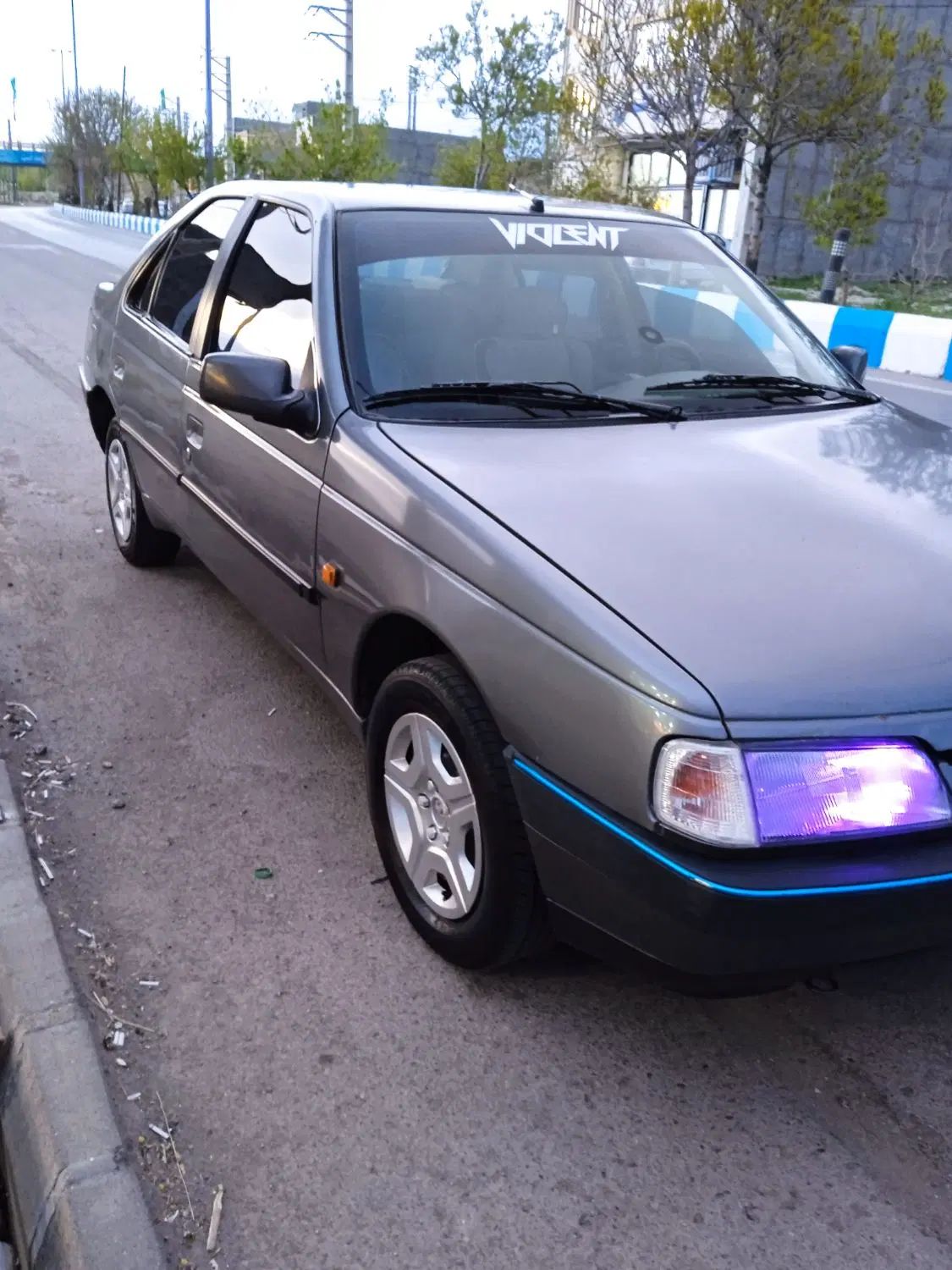 پژو 405 GLX - 1389