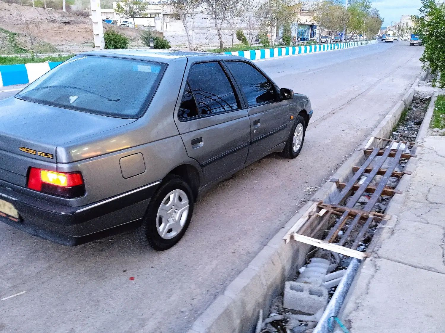 پژو 405 GLX - 1389