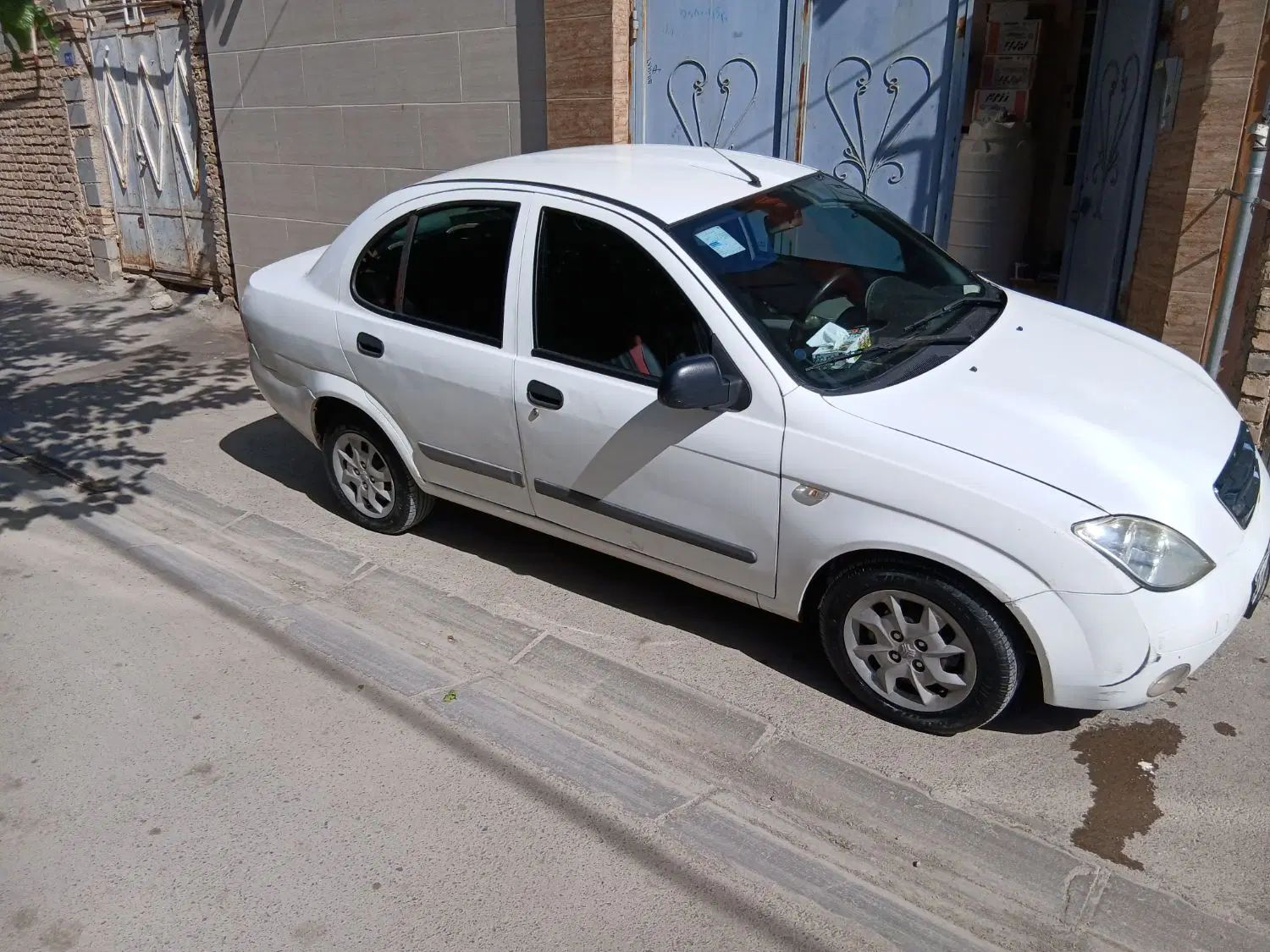 تیبا صندوق دار SL - 1392
