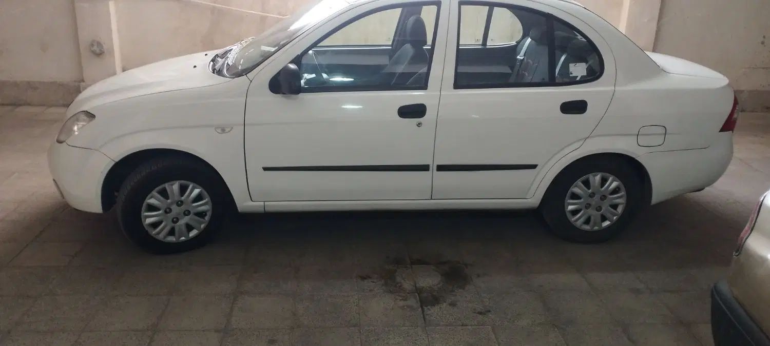 تیبا صندوق دار SL - 1392