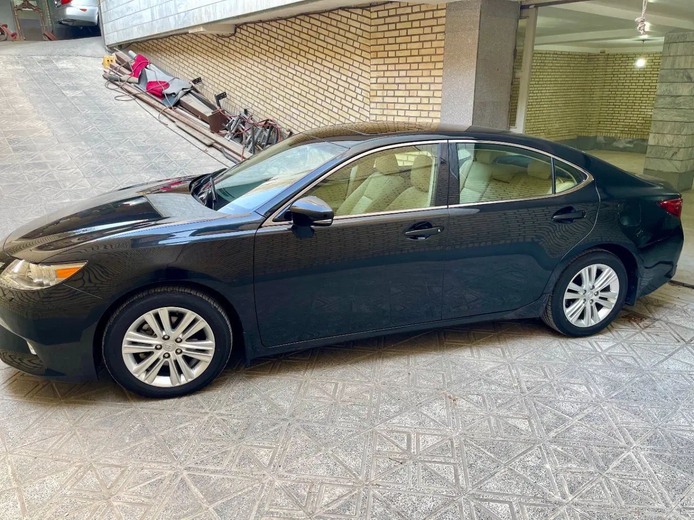 لکسوس ES 250 - 2014