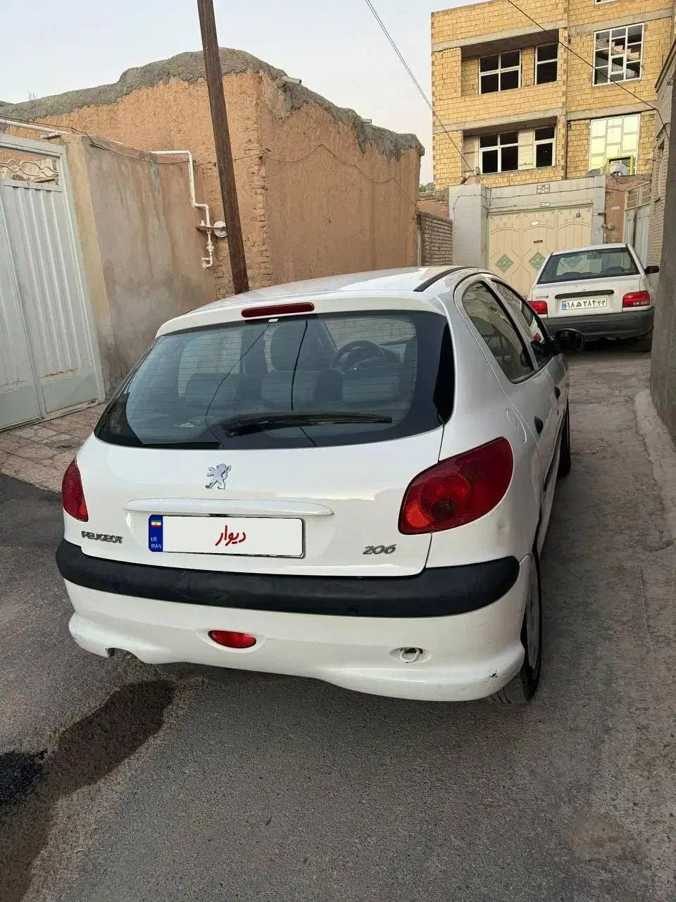 پژو 206 تیپ 2 - 1395