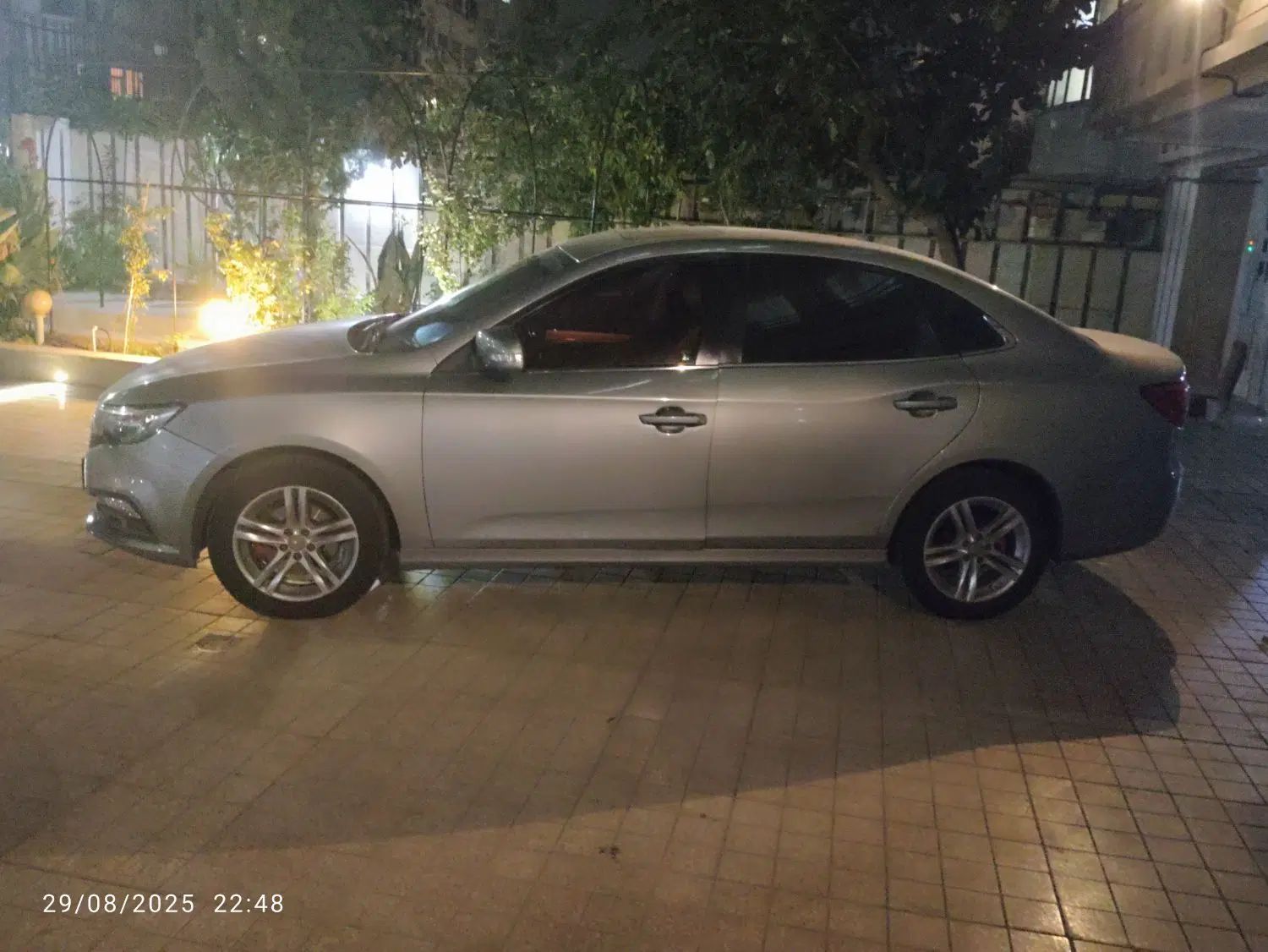 بسترن B30 اتوماتیک - 1397