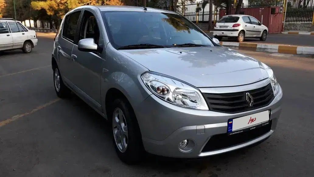 خودرو رنو، ساندرو آگهی ann_20315012