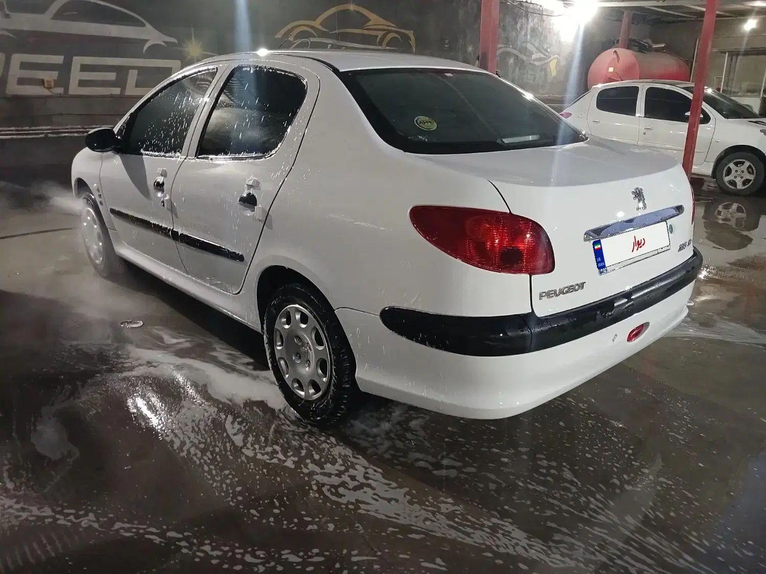 پژو ۲۰۶ صندوق دار v8 - 1386