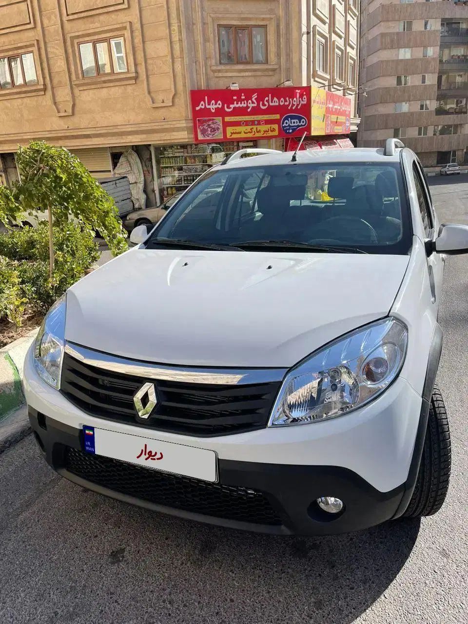 خودرو رنو، ساندرو استپ وی آگهی ann_20315411