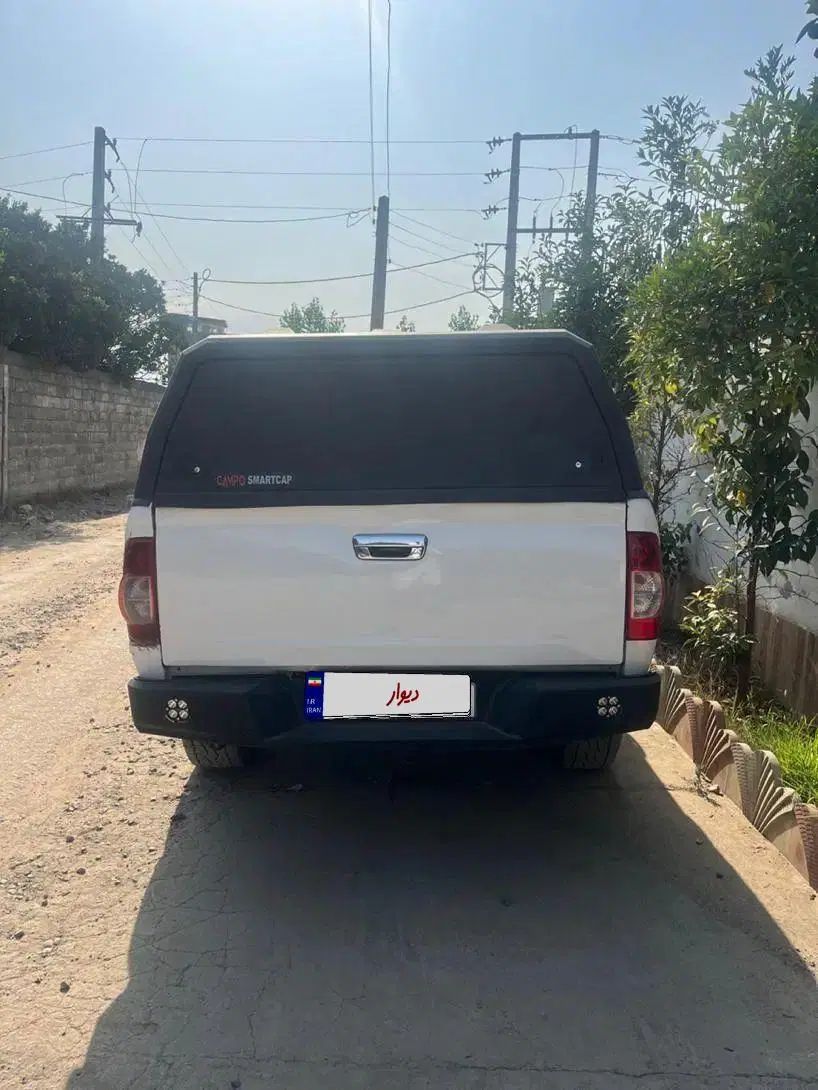ایسوزو دی مکس دوکابین - 1394