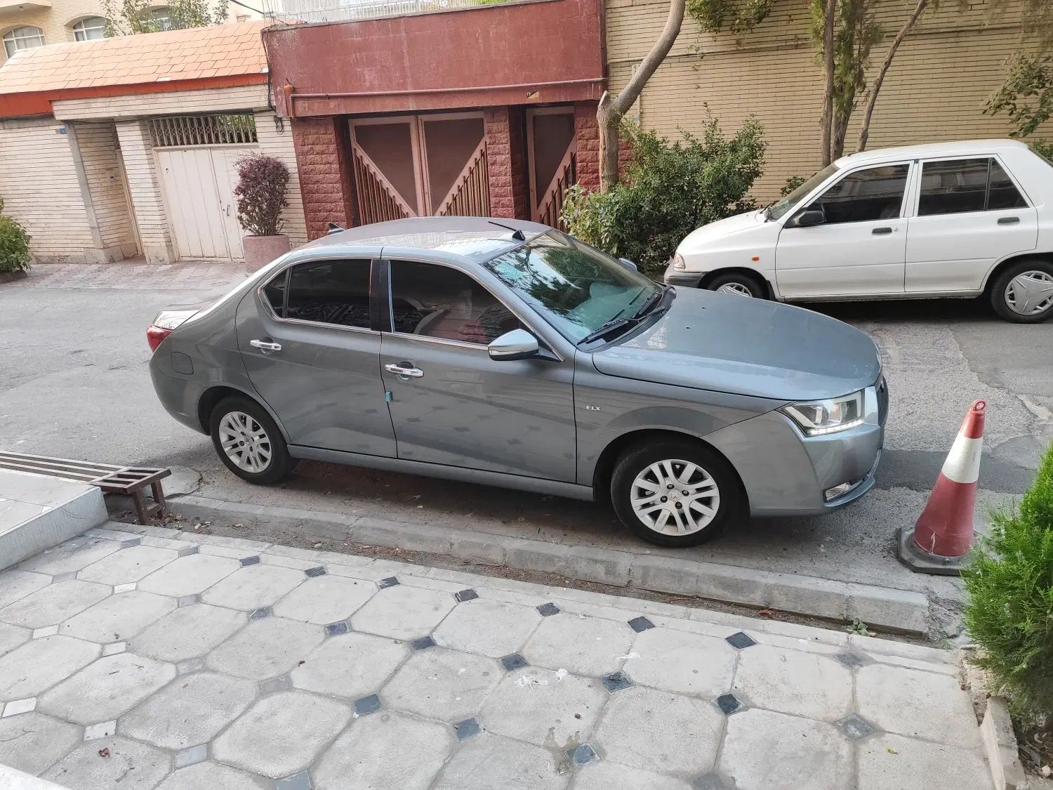 دنا پلاس تیپ ۲ سانروف ۴ ایربگ - 1398