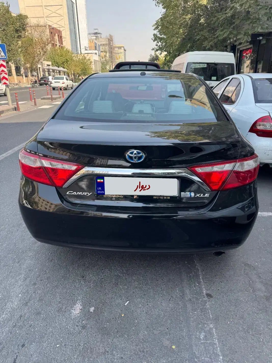 تویوتا کمری XLE - 2015
