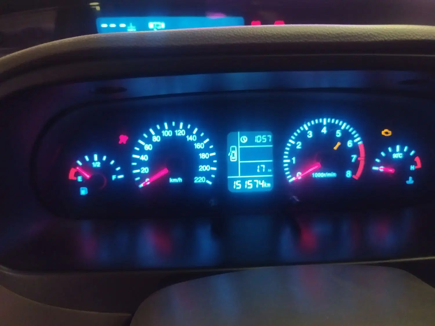 ام وی ام 315 هاچ بک ساده دنده ای - 1392
