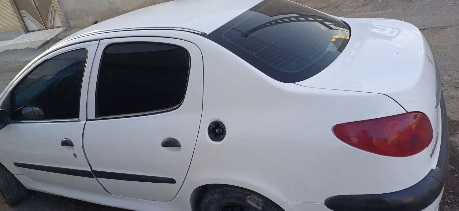 پژو ۲۰۶ صندوق دار v8 - 1389