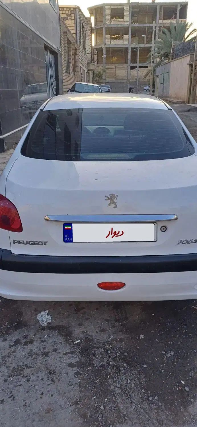 پژو ۲۰۶ صندوق دار v8 - 1389