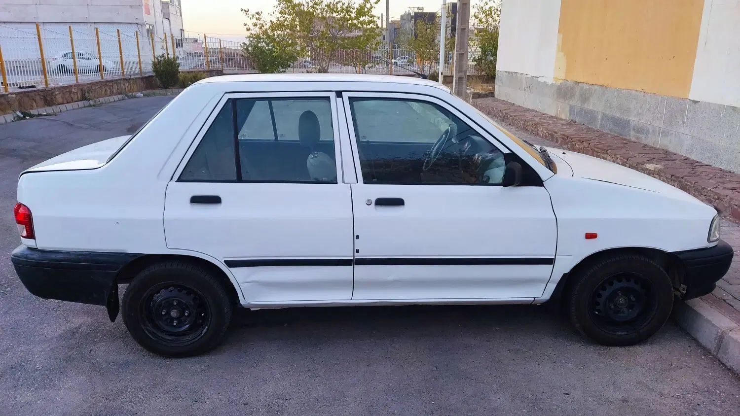پراید 131 SE - 1395