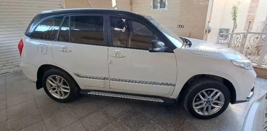 خودرو ام وی ام، X33 آگهی ann_20316542