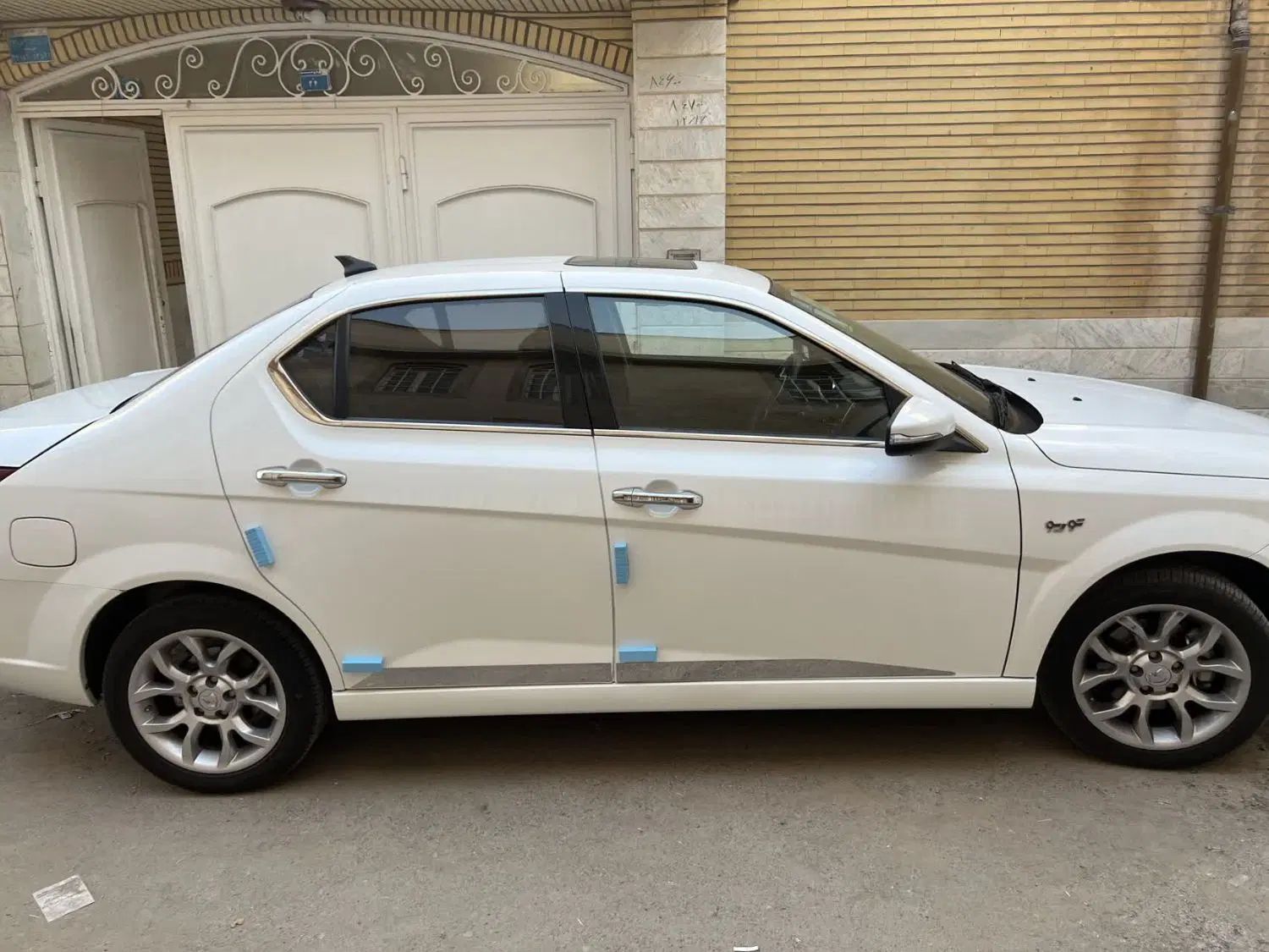 دنا پلاس توربو 6 دنده - 1404
