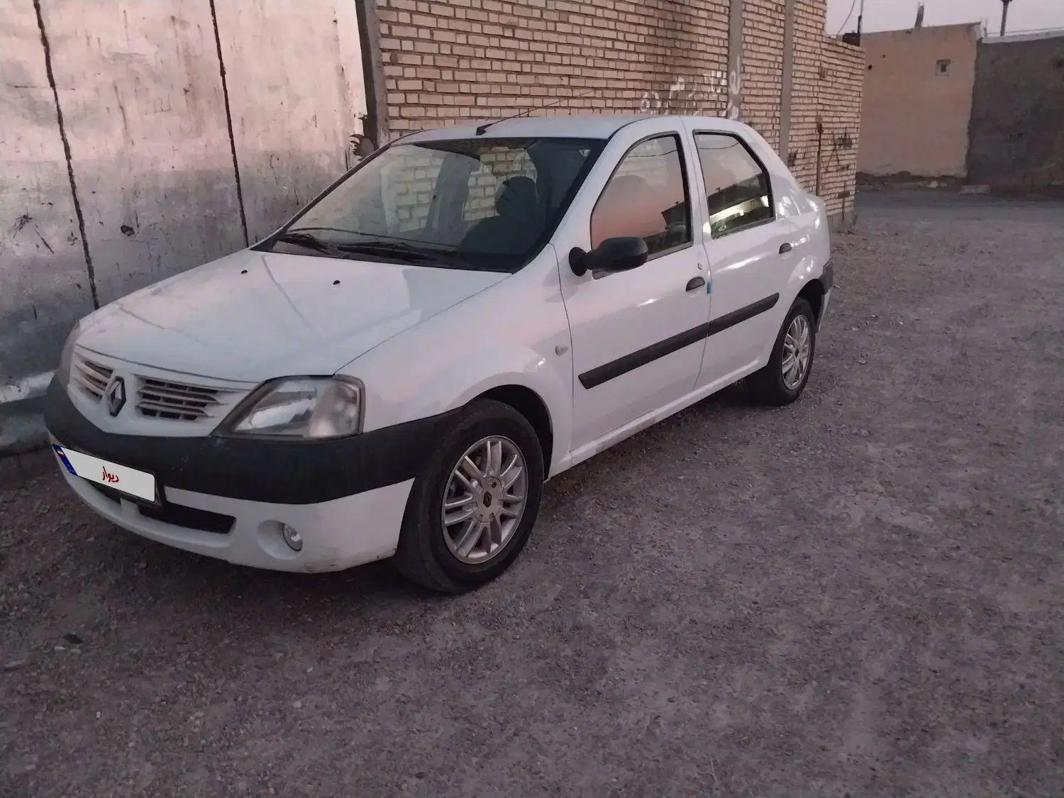خودرو رنو، پارس تندر آگهی ann_20316994