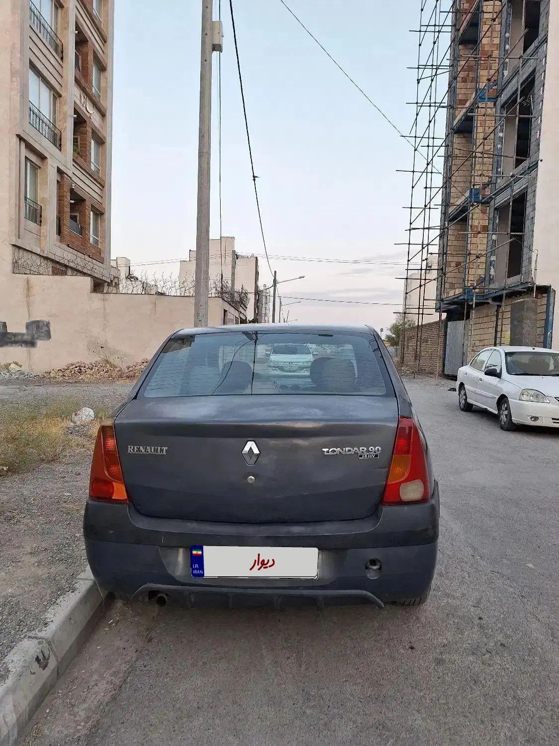 رنو تندر 90 E2 - 1387