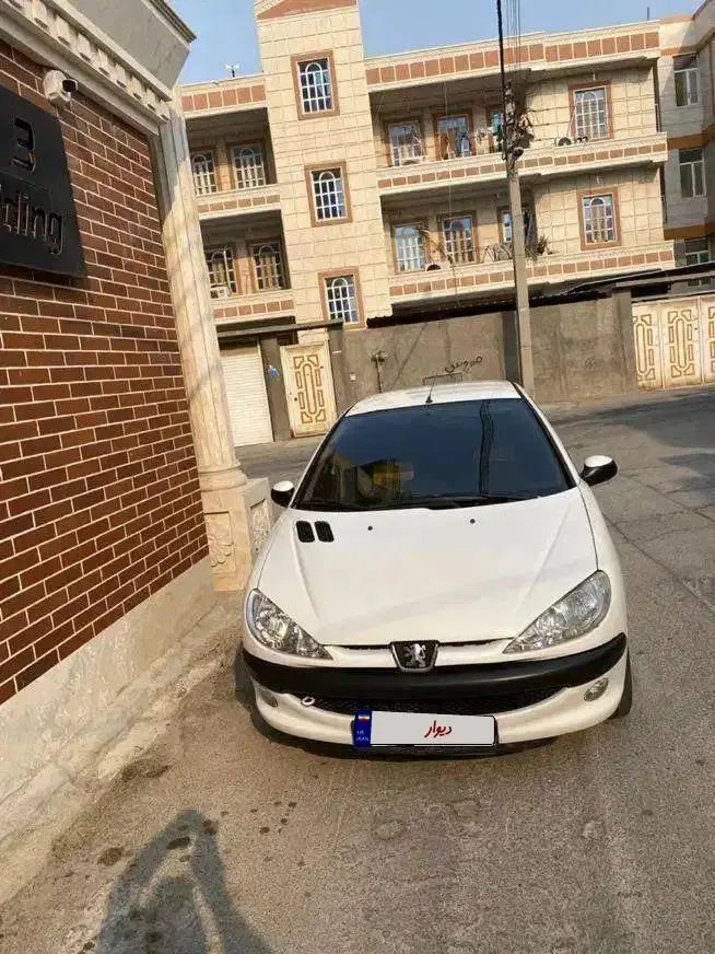 پژو ۲۰۶ صندوق دار v8 - 1396