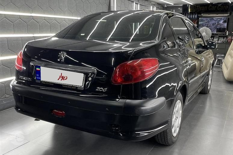 پژو ۲۰۶ صندوق دار v8 - 1399