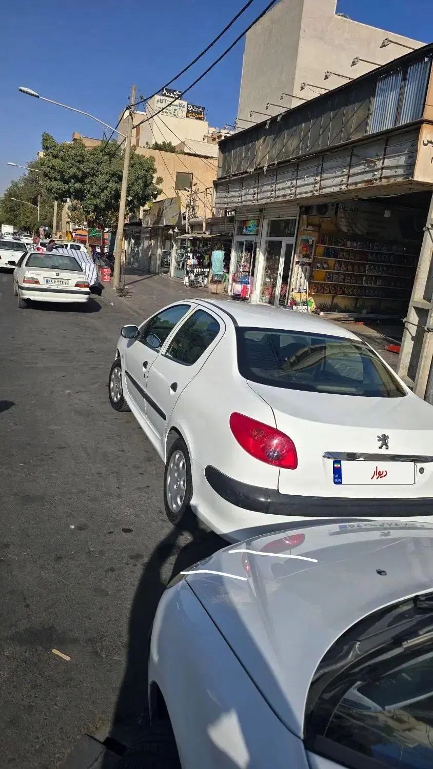 پژو ۲۰۶ صندوق دار v20 - 1390