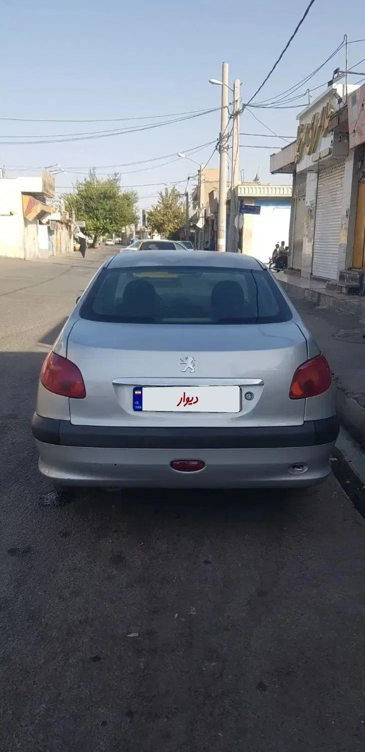 پژو ۲۰۶ صندوق دار v8 - 1386