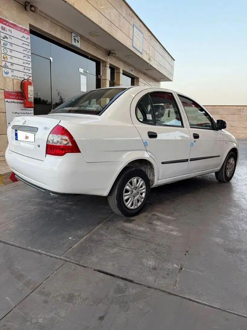 تیبا صندوق دار SX - 1400