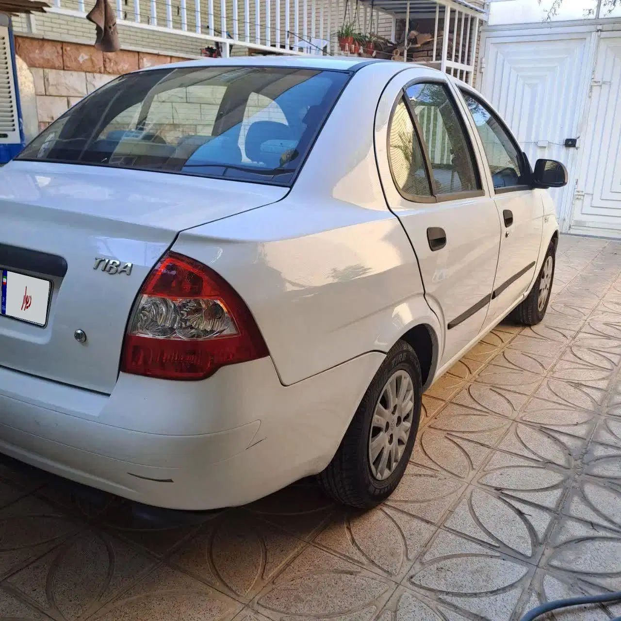 تیبا صندوق دار SX - 1399